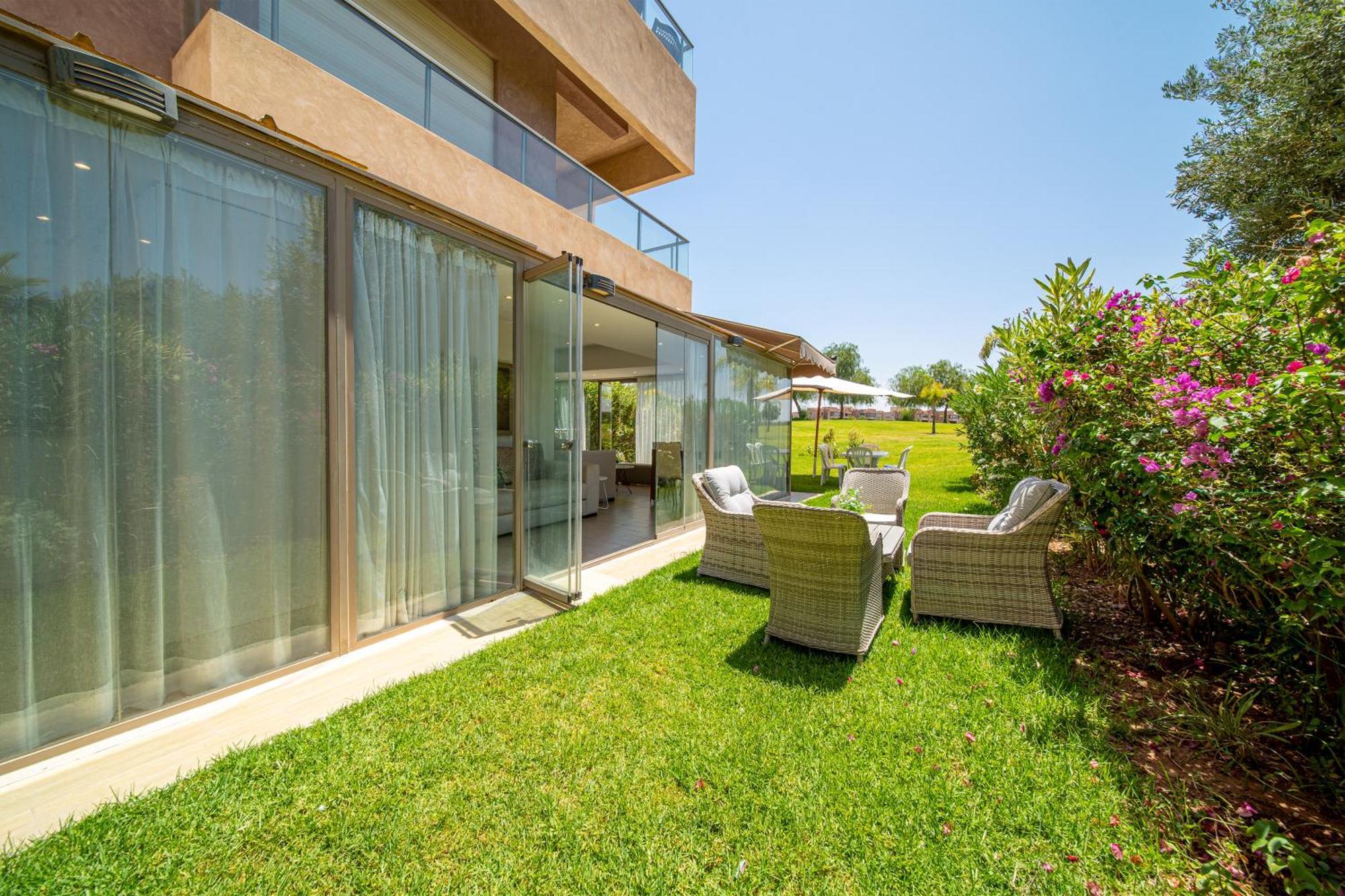 Apartment Prestigia Luxury Paradise Garden
