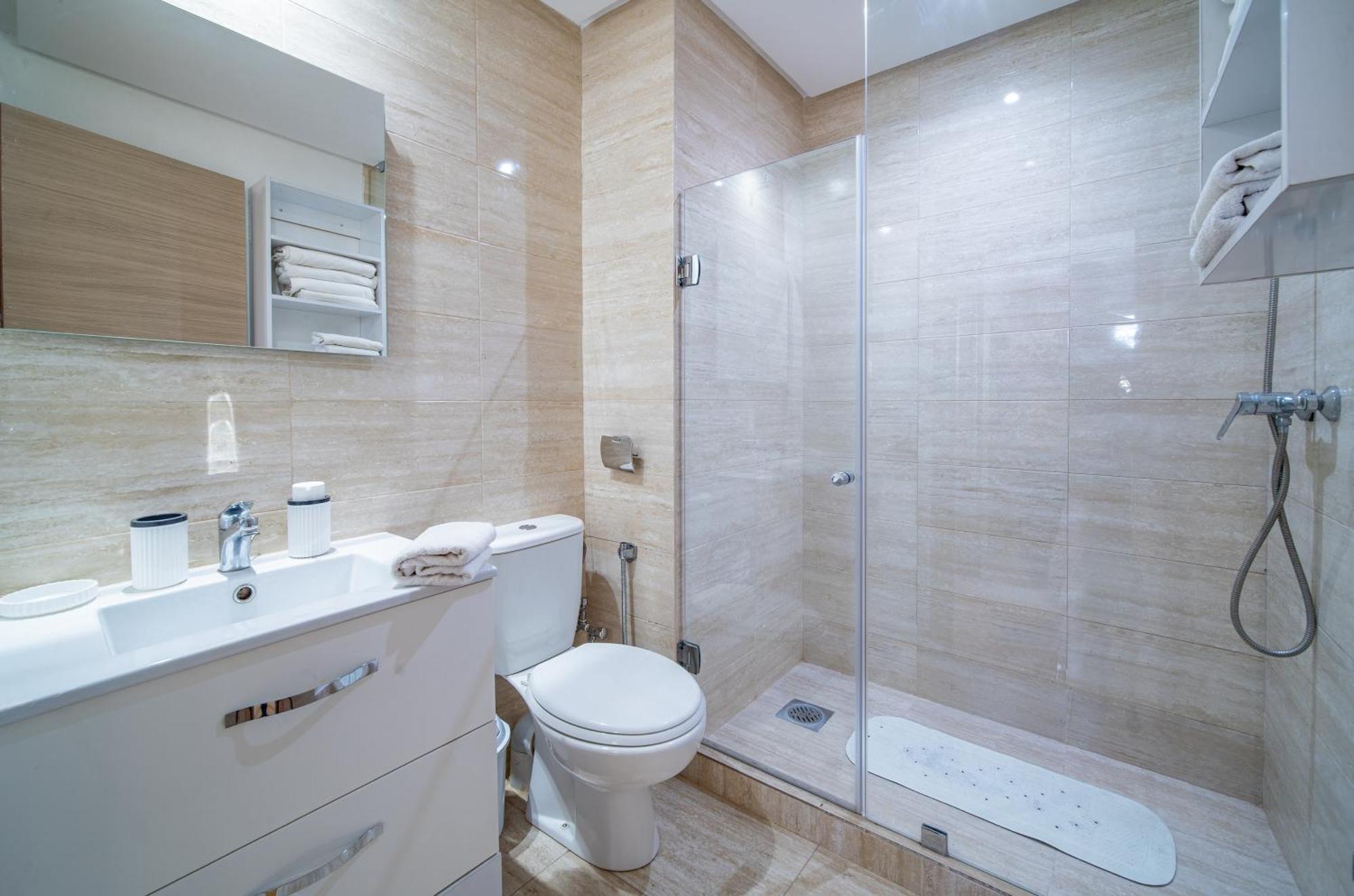 Prestigia Luxury Paradise Garden Apartment *
